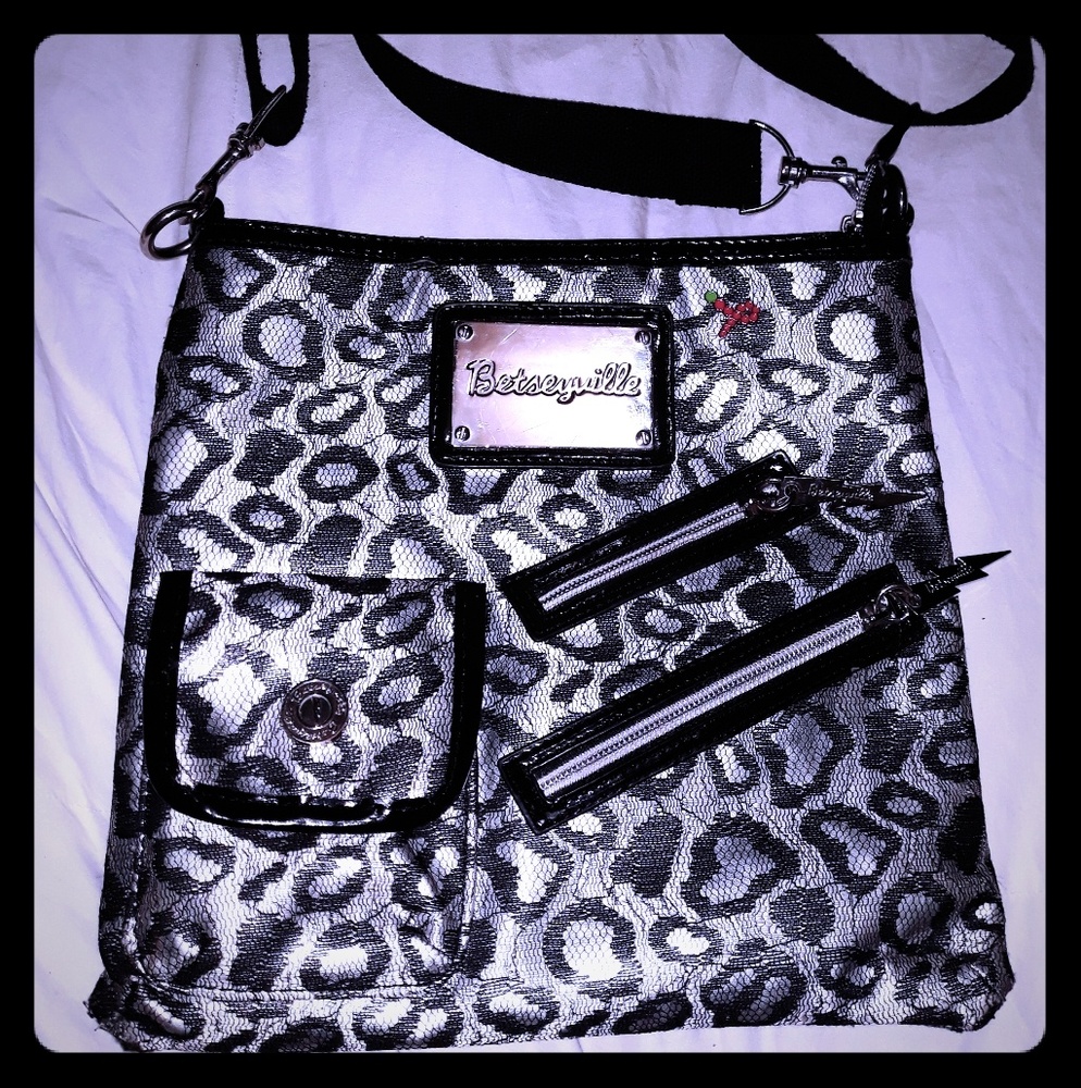 Betseyville Leopard Lace Crossbody